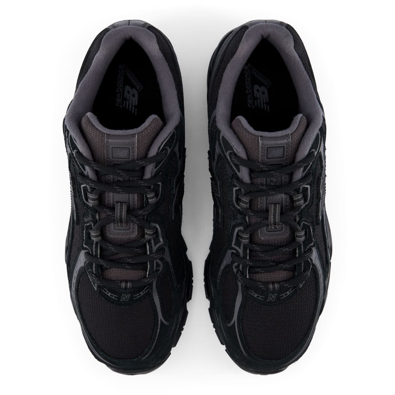 New Balance 740 'Black'