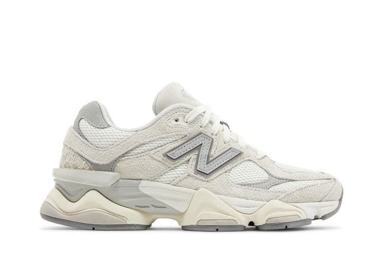 New Balance 9060 Moonbeam Sea Salt