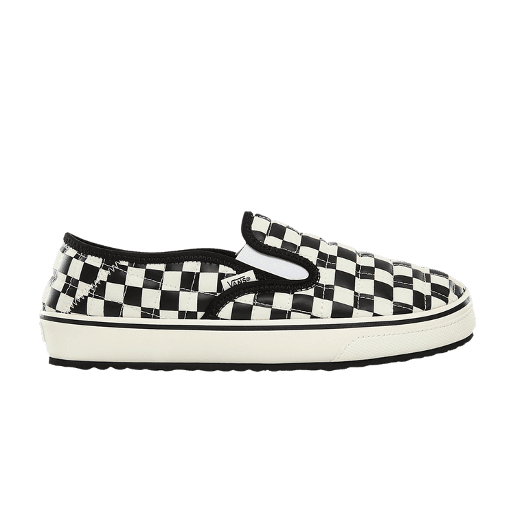 Vans Slip On Leisure Shoes Black/White Black And White