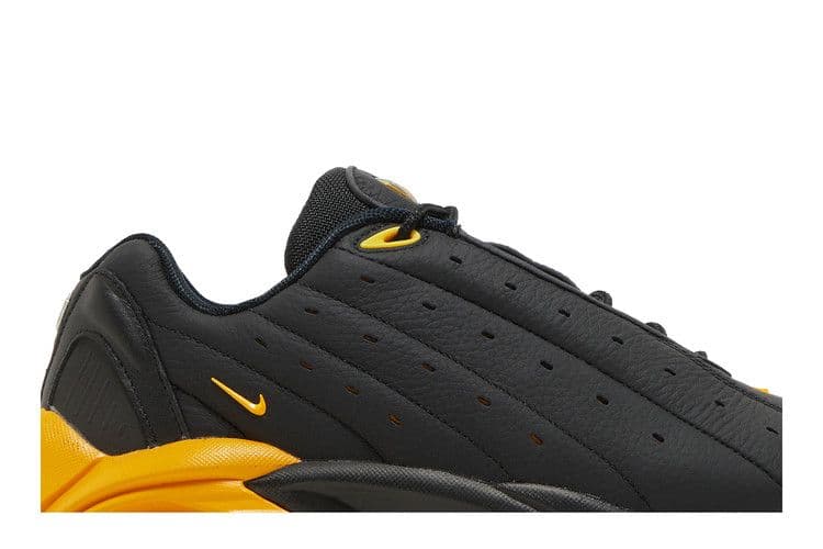 Nike x NOCTA Hot Step Terra - Black / University Gold — Nike en Ibiza