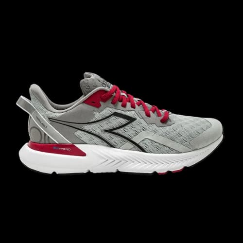 Diadora Mythos Blushield Volo 3 'Silver Black Alloy'
