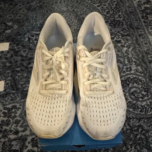 Brooks Glycerin 20 Coconut Milk Aquifer
