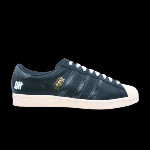 Adidas Superstar 'Undefeated'