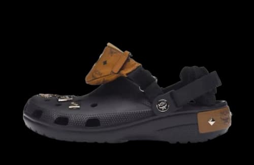 Crocs Classic Clog MCM Visetos Belt Bag Black Cognac Gold