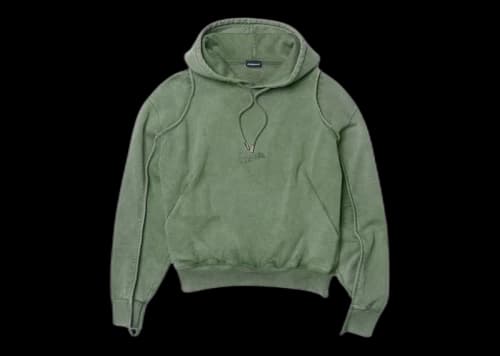 Jacquemus Le Sweatshirt Camargue Clay Logo Hoodie Dark Green