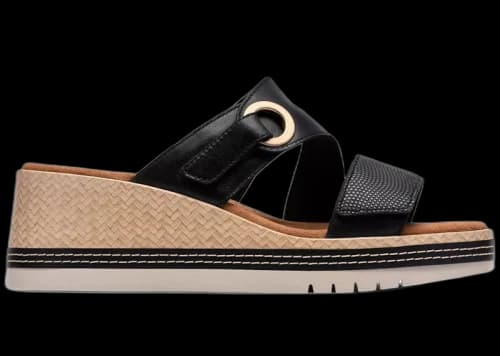 Clarks Kidiki Cove Black Leather (Women's)