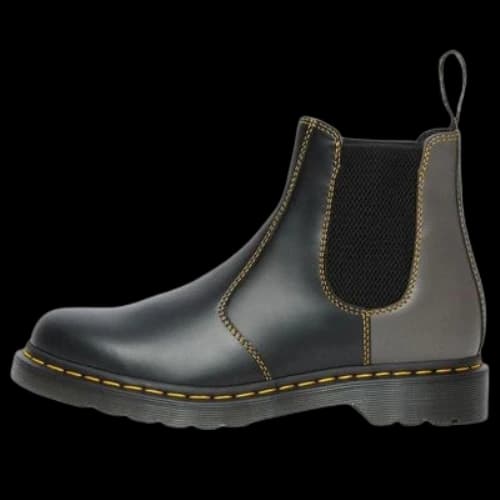 Dr. Martens 2976 Smooth Clash Leather Chelsea Boots 'Black'