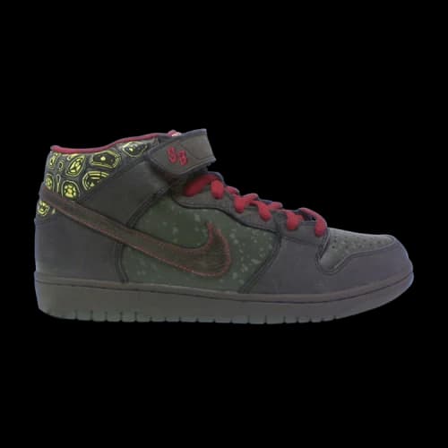 SPoT x Nike SB Dunk Mid Premium 'Moat'