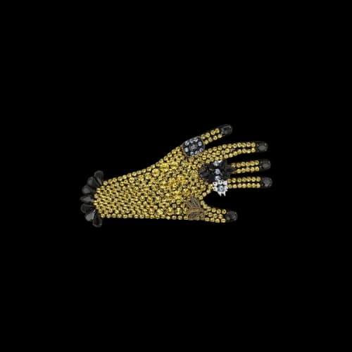 Gucci Crystal-Embellished Hand Brooch Gold