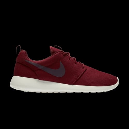 Nike Roshe One 'Team Red'