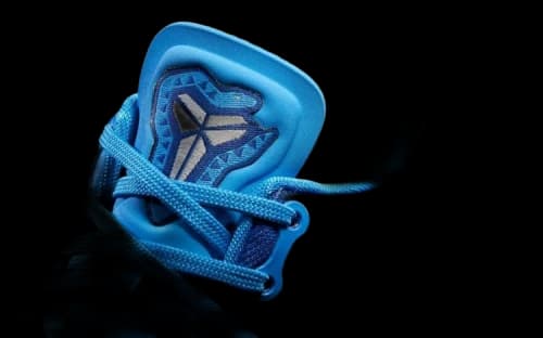 Nike Kobe 8 Blue Glow
