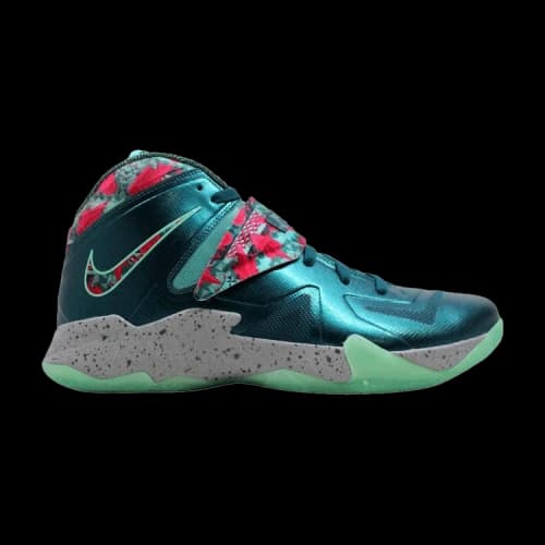 Nike Zoom LeBron Soldier 7 'Power Couple' Sample