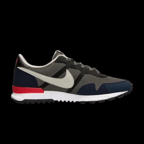 Nike Air Pegasus 83/30