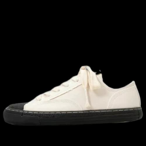 Maison MIHARA YASUHIRO PAST Sole 6 Hole Low-top Sneaker 'White'