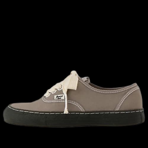 Maison MIHARA YASUHIRO PAST Sole 5 - Hole Low-top Sneaker 'Grey'