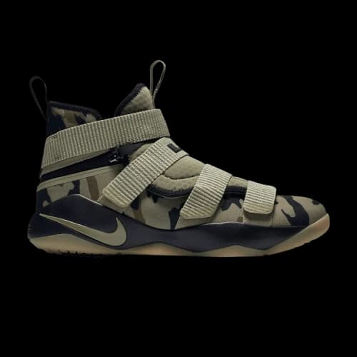 Nike LeBron Soldier 11 FlyEase Extra Wide 'Neutral Olive Camo'