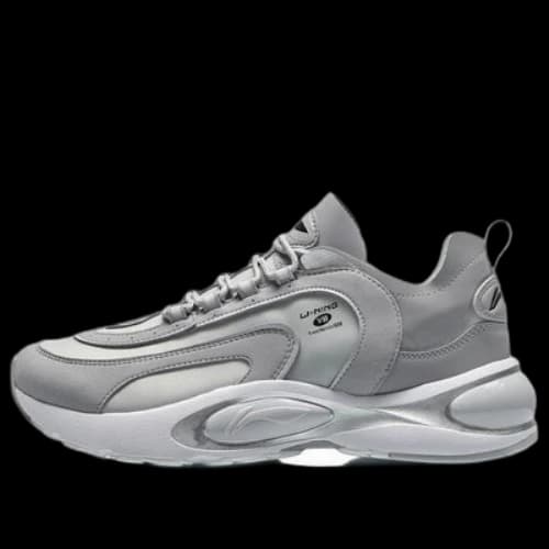 Li-Ning V8