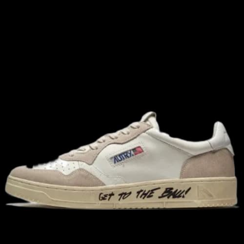 Autry Medalist Leather Low Lettering 'Get Out The Ball - Beige'