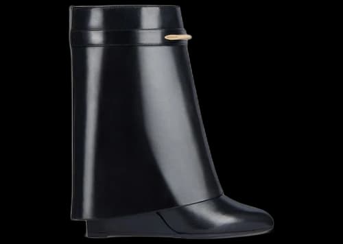 Givenchy Shark Pinch Ankle Boots Black (Women's)