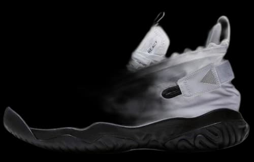 Jordan Proto React White Black