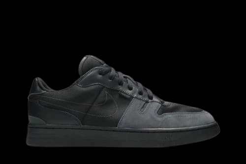 Nike Squash Type Black Anthracite
