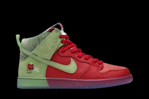 Nike Dunk High SB 'Strawberry Cough' Special Box