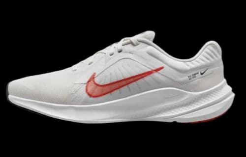 Nike Quest 5 Platinum Tint White Black Light Crimson