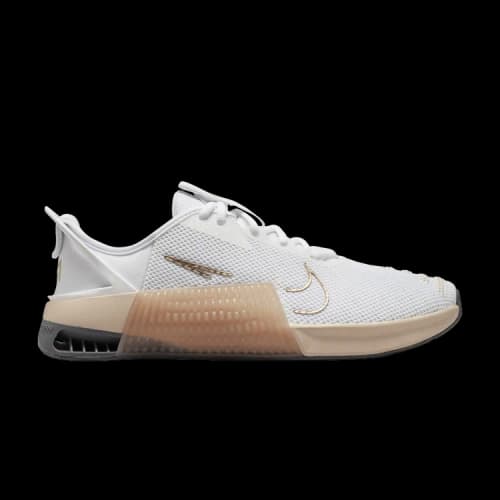 Nike Metcon 9 EasyOn 'White Metallic Gold Sanddrift' (Women's)