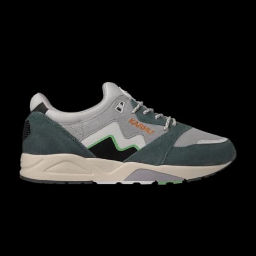 Karhu Aria 95 'Trooper'