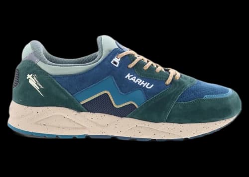 Karhu Aria 95 Dark Forest