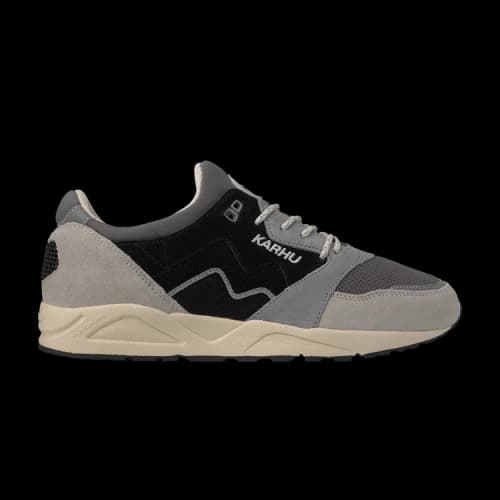 Karhu Aria 95 'Dawn Blue Jet Black'