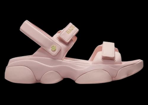 Jordan Deja Legend Pink Metallic Gold (Women's)