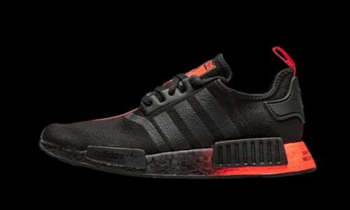 adidas NMD R1 Star Wars Darth Vader