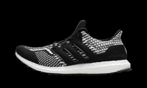 adidas Ultra Boost 5.0 DNA Oreo