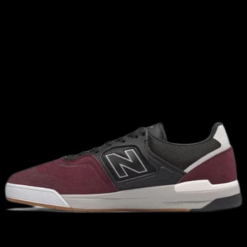 New Balance Numeric 913 Red
