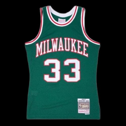 Mitchell & Ness NBA Swingman Jersey 'Milwaukee Bucks - Kareem Abdul-Jabbar 1970-71'