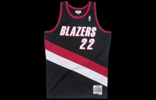 Mitchell & Ness Portland Trail Blazers 1991-92 Clyde Drexler Swingman Jersey Black