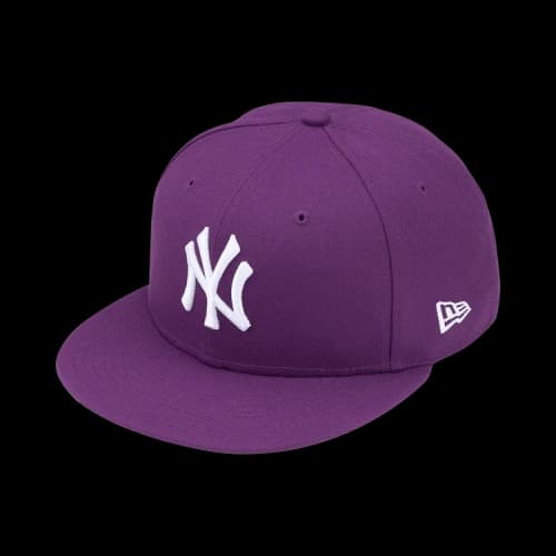 Supreme x New York Yankees New Era 'Purple'