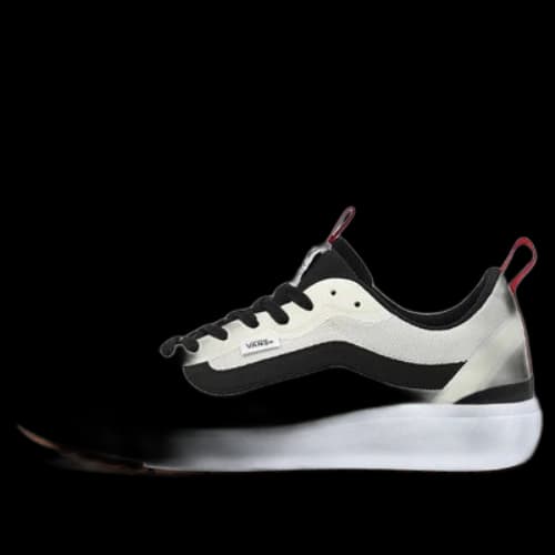 Vans UltraRange Exo 'Cream Black'