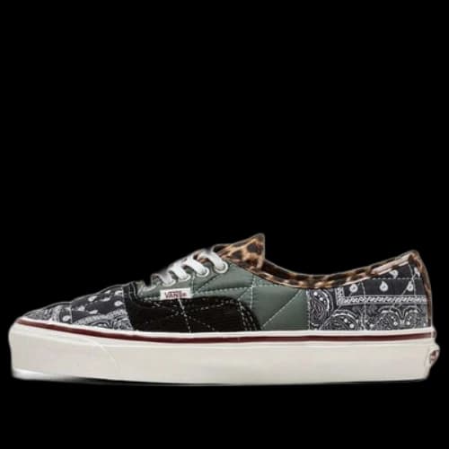 Vans UA Authentic 44 (Women's)