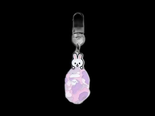BAPE Leebit Keyring Pink
