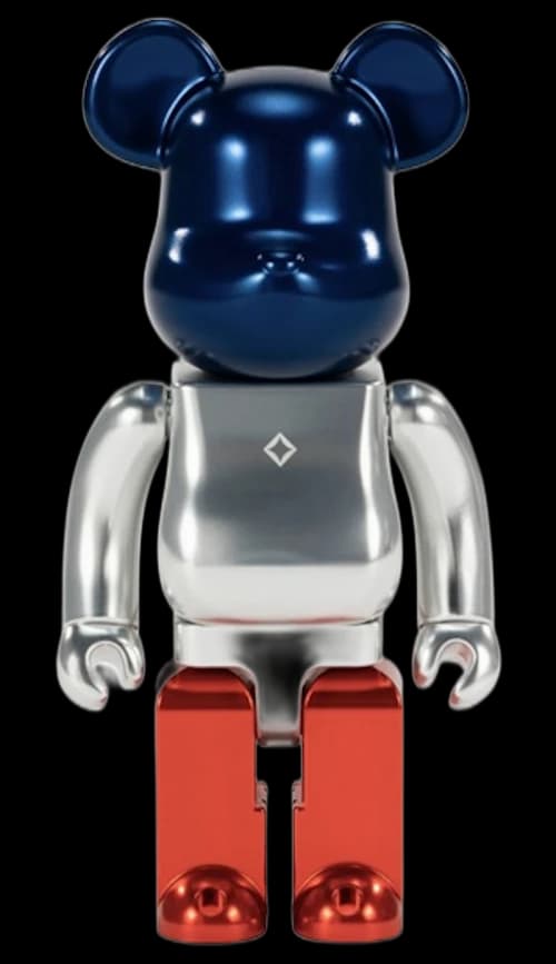 Bearbrick Helinox x Paris Edition 2024 4