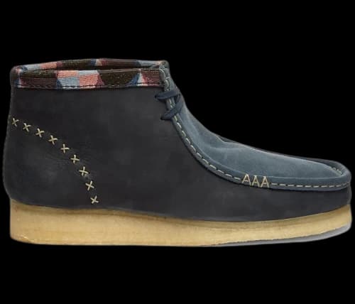 Clarks Originals Wallabee END. Artisan Craft Navy