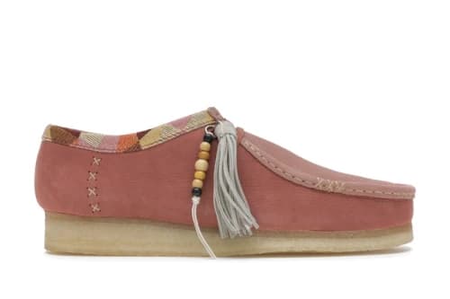 Clarks Originals Wallabee END. Artisan Craft Pink