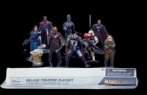 Disney Star Wars The Mandalorian Includes Kuill, IG-11 & The Blacksmith Disney Store Exclusive PVC Deluxe Play Set Figure (9-Pack)