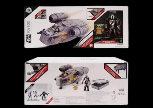 Disney Star Wars The Mandalorian Razor Crest With The Mandalorian And Grogu Action Figure Set