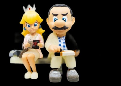 Fools Paradise Super Run GID Vinyl Figure