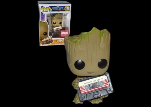 Funko Pop! Marvel Guardians Of The Galaxy Vol. 2 Groot (w mix tape) Bobble-Head Figure #260