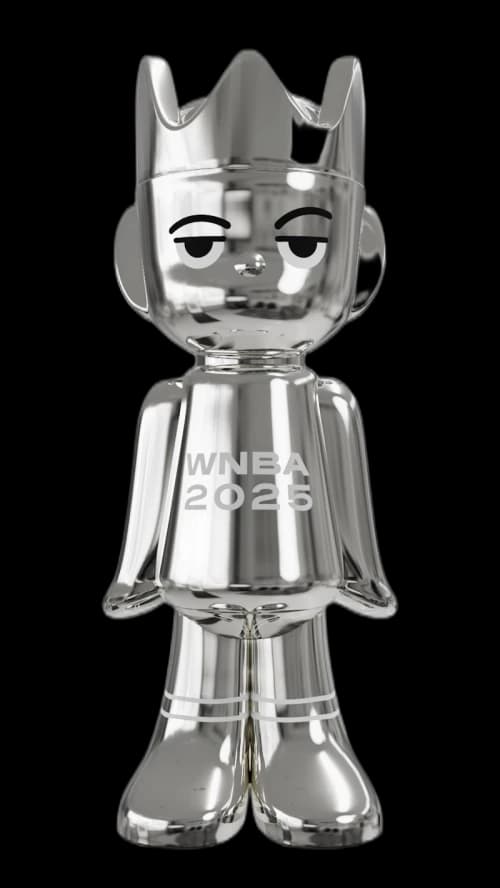 ghostwrite x WNBA 2025 Season Trophy Chrome 100% (Edition of 5)