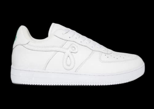 John Geiger GF-01 White Pebbled Leather Green Embroidery